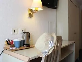 Nell Axelle - Maison Tassoni Hotel 3*