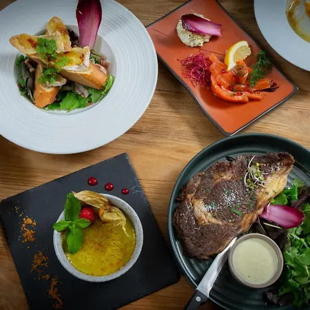 Hotel Nell - Axelle - Maison Tassoni