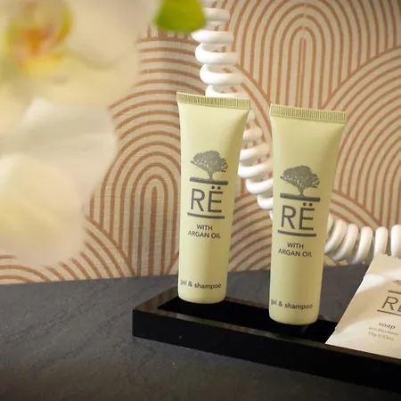 ホテル Nell - Axelle - Maison Tassoni 3*