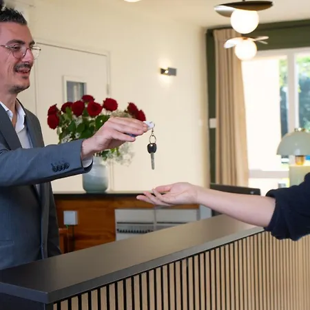 Nell - Axelle - Maison Tassoni 3*