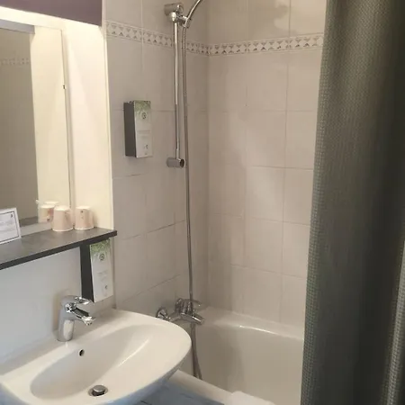 Hotel Kyriad Vernon / Marcel